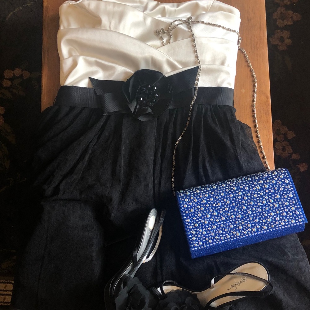 Charlotte Russe Black and White dress size 8